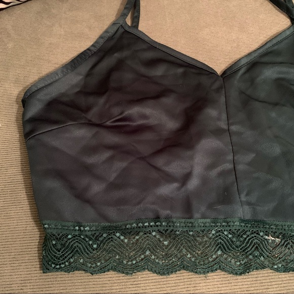 Boohoo Lace Trim Crop Satin Bralette - Picture 2 of 6